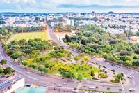 Một góc thành phố Pleiku. (Ảnh PHẠM QUÝ)