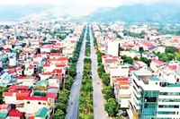 Một góc thành phố Hòa Bình hôm nay. 