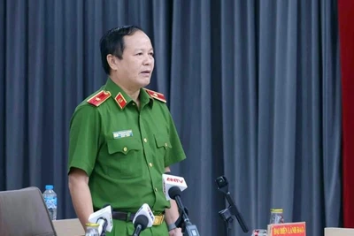 Thiếu tướng Phan Mạnh Trường, Phó Cục trưởng Cục Cảnh sát điều tra tội phạm về trật tự xã hội trả lời tại họp báo.