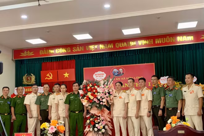 Đại hội Chi bộ Công an xã Hữu Lũng lần thứ I, nhiệm kỳ 2025-2030