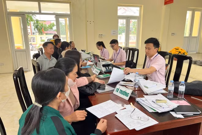 Nguồn vốn vay ưu đãi giúp nhiều hộ dân phát triển sản xuất, vươn lên thoát nghèo.