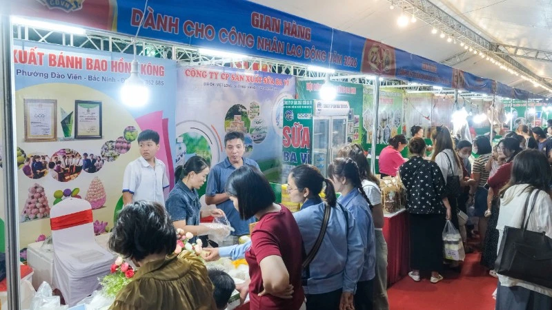 Bắc Ninh phát động Tháng Công nhân và khai mạc Gian hàng cho công nhân năm 2026