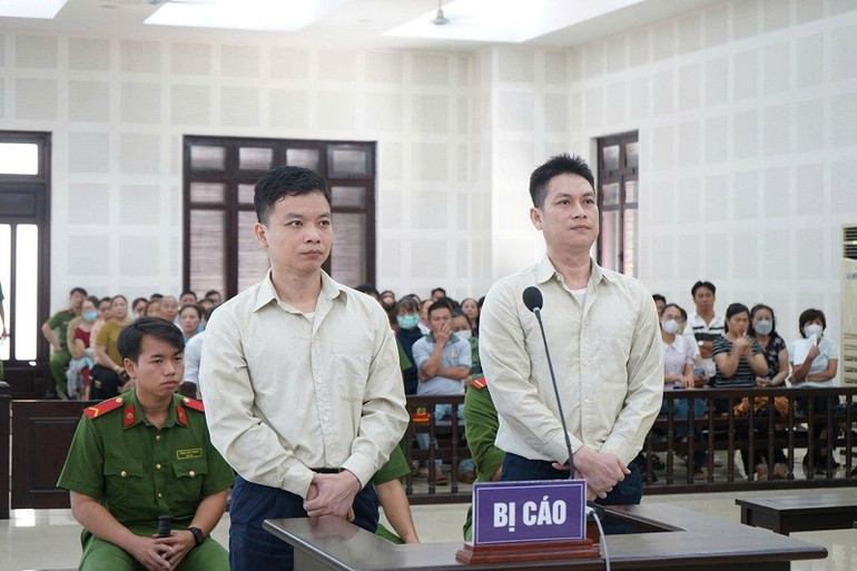 Lê Trọng Linh và Trương Quốc Thái tại phiên tòa. (Ảnh: AD) 0147db02716af934a07b.jpg