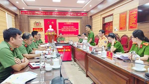 Lãnh đạo các đơn báo cáo kết quả thực hiện nhiệm vụ được phân công để chương trình diễn ra thành công tốt đẹp.