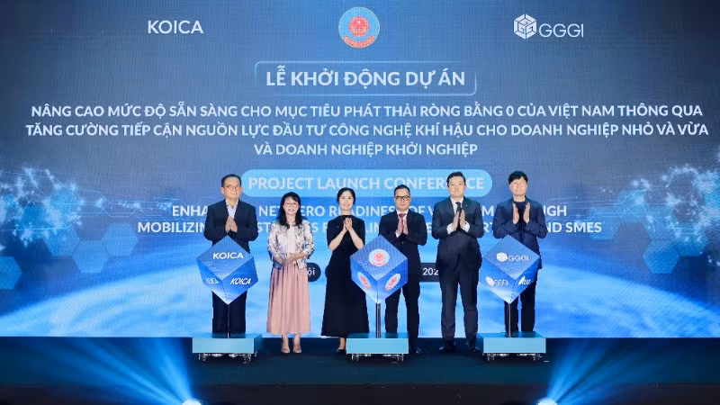 Lễ khởi động dự án. 