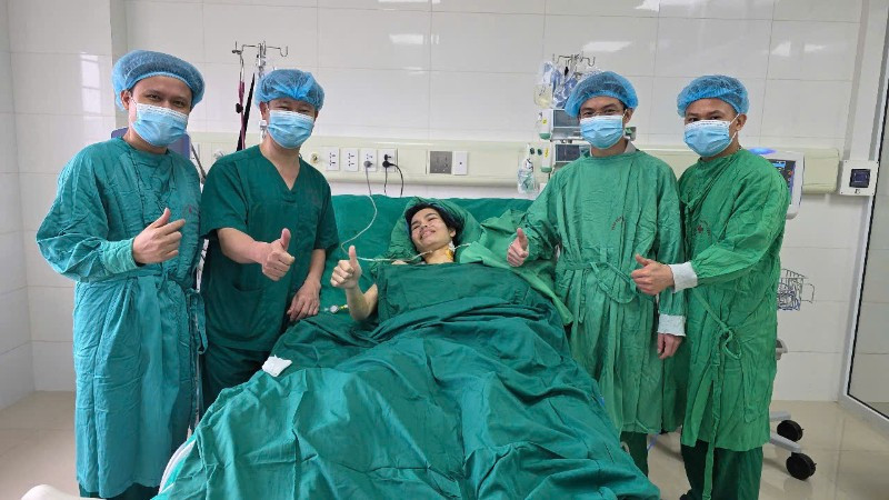 Bệnh nhân hồi phục sau ghép phổi. 