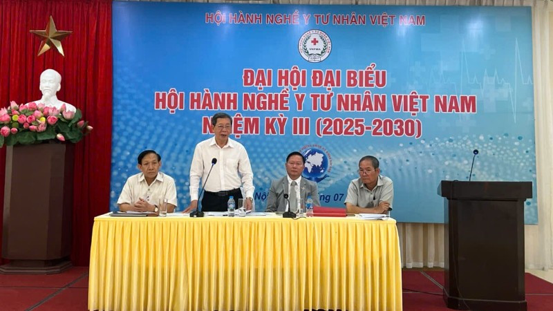 Ban chấp hành Đại hội nhiệm kỳ III.