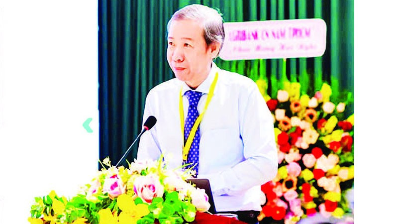 Phó Giám đốc Sở Y tế Nguyễn Văn Vĩnh Châu phát biểu về vai trò của y tế cơ sở.