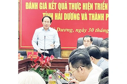 Ban Thường vụ Tỉnh ủy Hải Dương và Ban Thường vụ Thành ủy Hải Phòng họp đánh giá kết quả thực hiện Đề án sáp nhập 2 địa phương.
