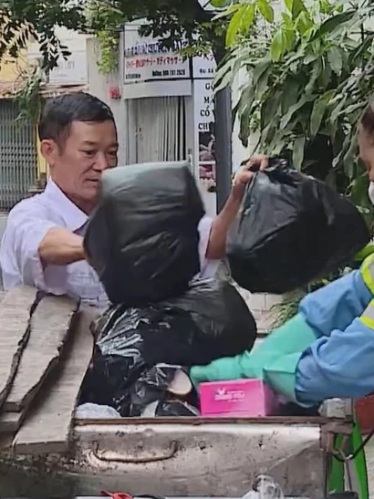 [Video] Từ 8/1, Hà Nội có thể từ chối thu gom rác nếu không phân loại