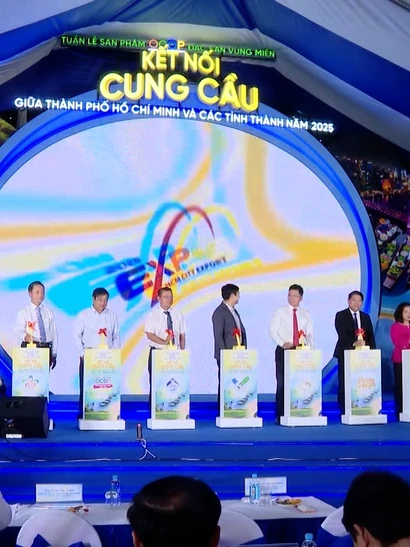 [Video] TP Hồ Chí Minh: Khai mạc tuần lễ sản phẩm OCOP 