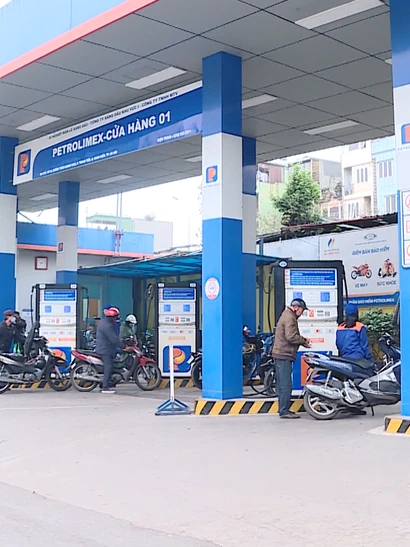 [Video] Xăng dầu sẽ được điều chỉnh giá trong ngày khi biến động từ 7% trở lên
