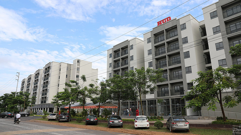 Khu nhà ở xã hội CT8 khu đô thị mới Thanh Lâm-Ðại Thịnh 2 do Tổng công ty Phát triển nhà và đô thị (HUD) đầu tư xây dựng. Khu nhà ở xã hội CT8 khu đô thị mới Thanh Lâm-Ðại Thịnh 2 do Tổng công ty Phát triển nhà và đô thị (HUD) đầu tư xây dựng.