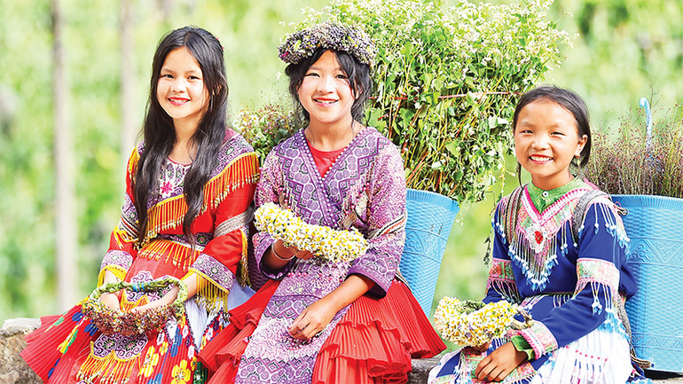 Những bé gái ở dốc Thẩm Mã.