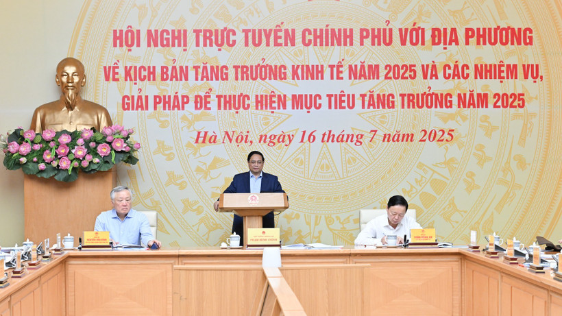 Thủ tướng Phạm Minh Chính phát biểu ý kiến chỉ đạo hội nghị.