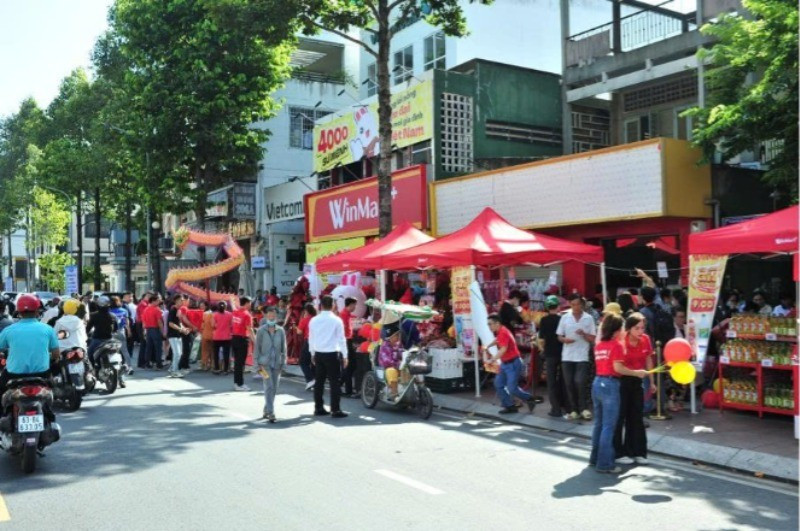 Hình ảnh khai trương cửa hàng Winmart+ 4.000 tại Tiền Giang.