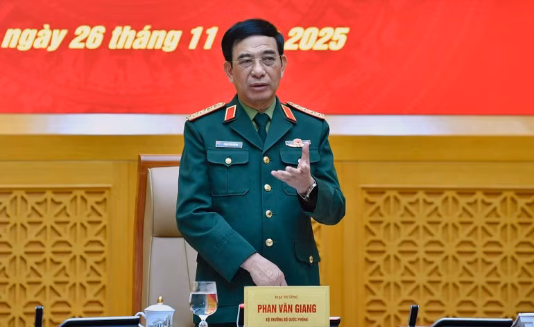 Đại tướng Phan Văn Giang