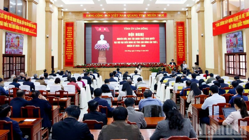 Quang cảnh Hội nghị.