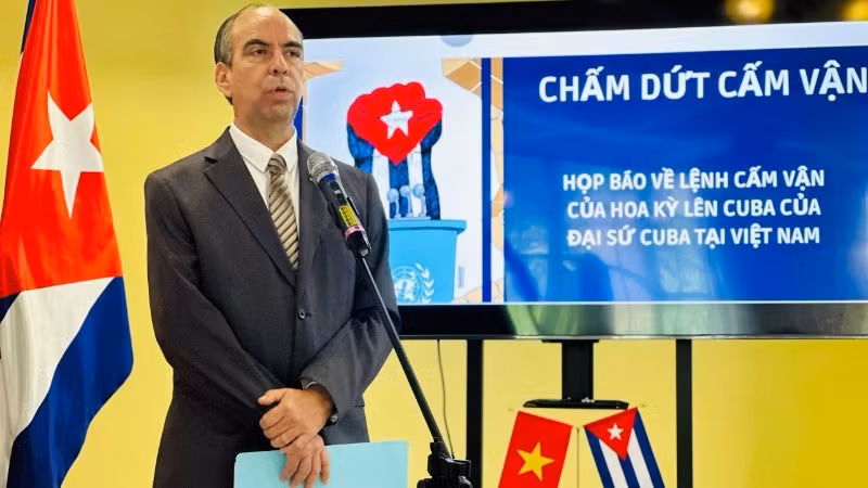 Ngài Rogelio Polanco Fuentes, Đại sứ Đặc mệnh toàn quyền Cộng hòa Cuba tại Việt Nam. (Ảnh: Đại sứ quán Cuba tại Việt Nam)