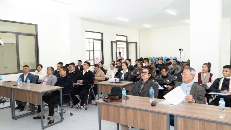 Lần đầu tiên Liên đoàn Cử tạ - Thể hình Việt Nam triển khai mô hình đào tạo kết hợp giữa hình thức trực tuyến và đào tạo trực tiếp.