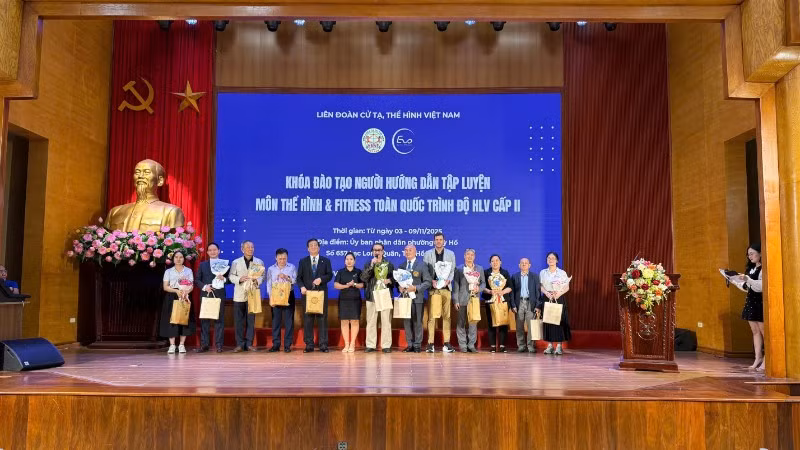 Ông Nguyễn Hồng Minh, Phó Chủ tịch Thường trực Liên đoàn Cử tạ-Thể hình Việt Nam, Trưởng Ban tổ chức khóa học, thay mặt lãnh đạo Liên đoàn cảm ơn Đảng ủy, Ủy ban nhân dân phường Tây Hồ đã phối hợp, hỗ trợ tích cực tổ chức lớp học, qua đó cho thấy sự quan tâm của các cấp chính quyền đối với thể dục thể thao quần chúng.