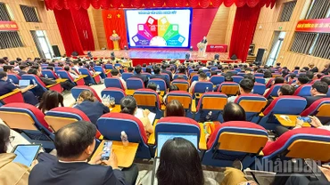 Quang cảnh hội nghị. 