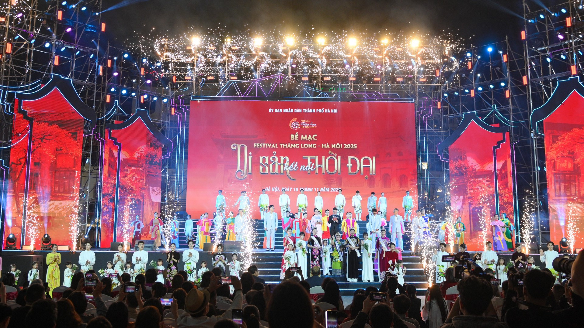 “Festival Thăng Long-Hà Nội năm 2025” khép lại với nhiều cảm xúc của người dân Thủ đô.