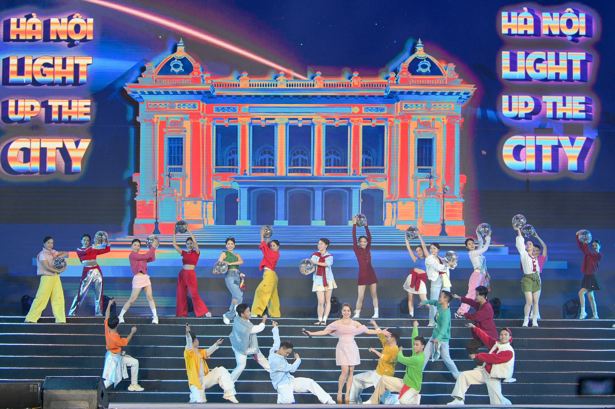 Bế mạc “Festival Thăng Long-Hà Nội năm 2025” be-mac-festivan-thu-hn-7866.jpg