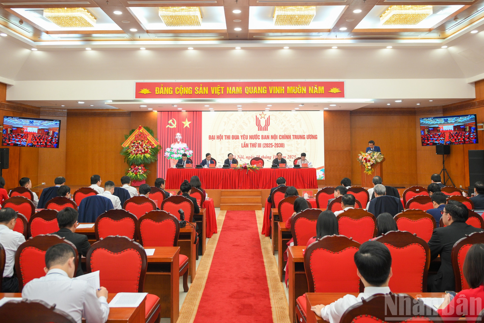 Quang cảnh Đại hội. ndo_br_dh-thi-dua-yeu-nuoc-4801.jpg