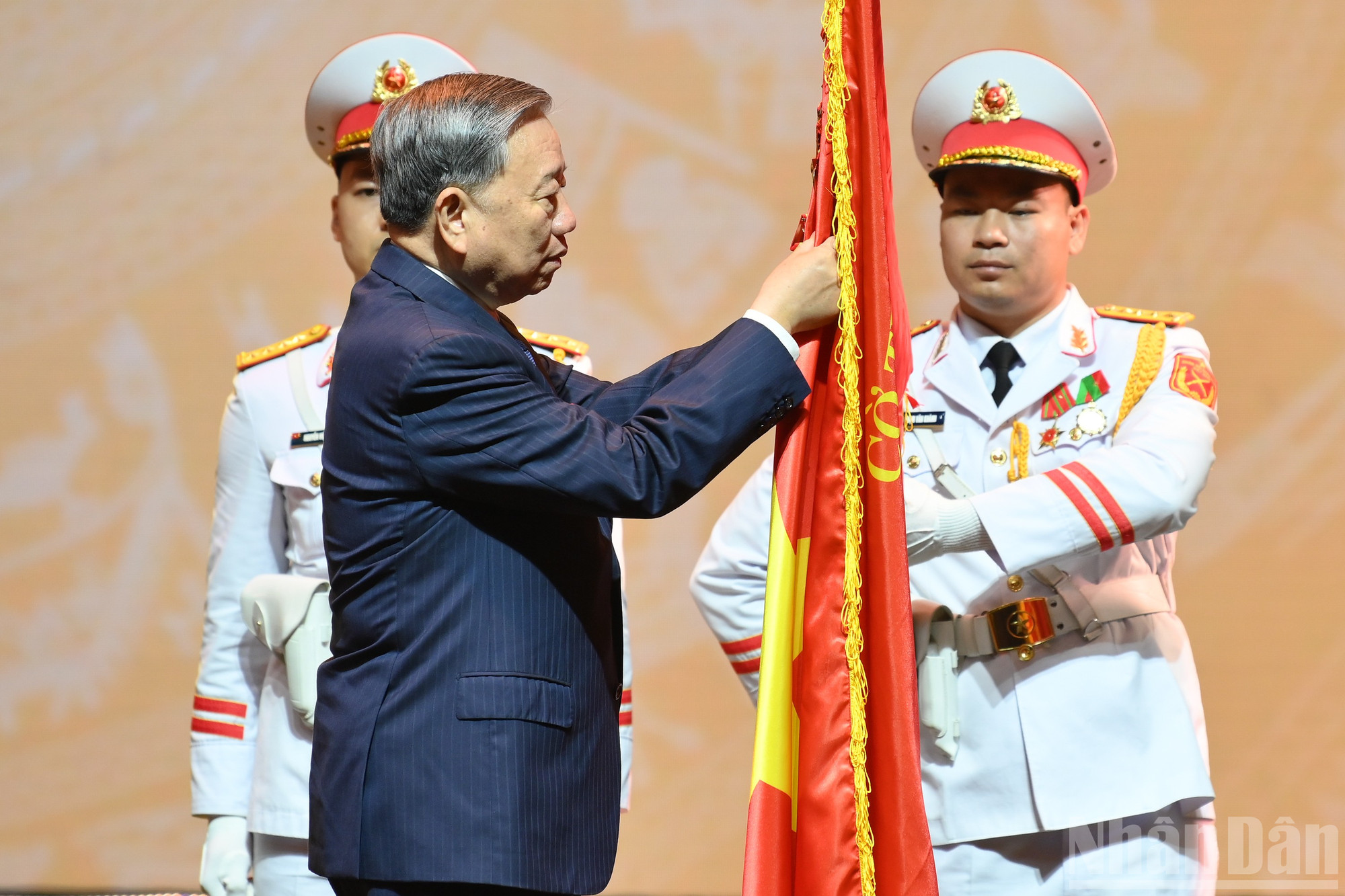 ndo_br_be-mac-hoi-bao-0051.jpg