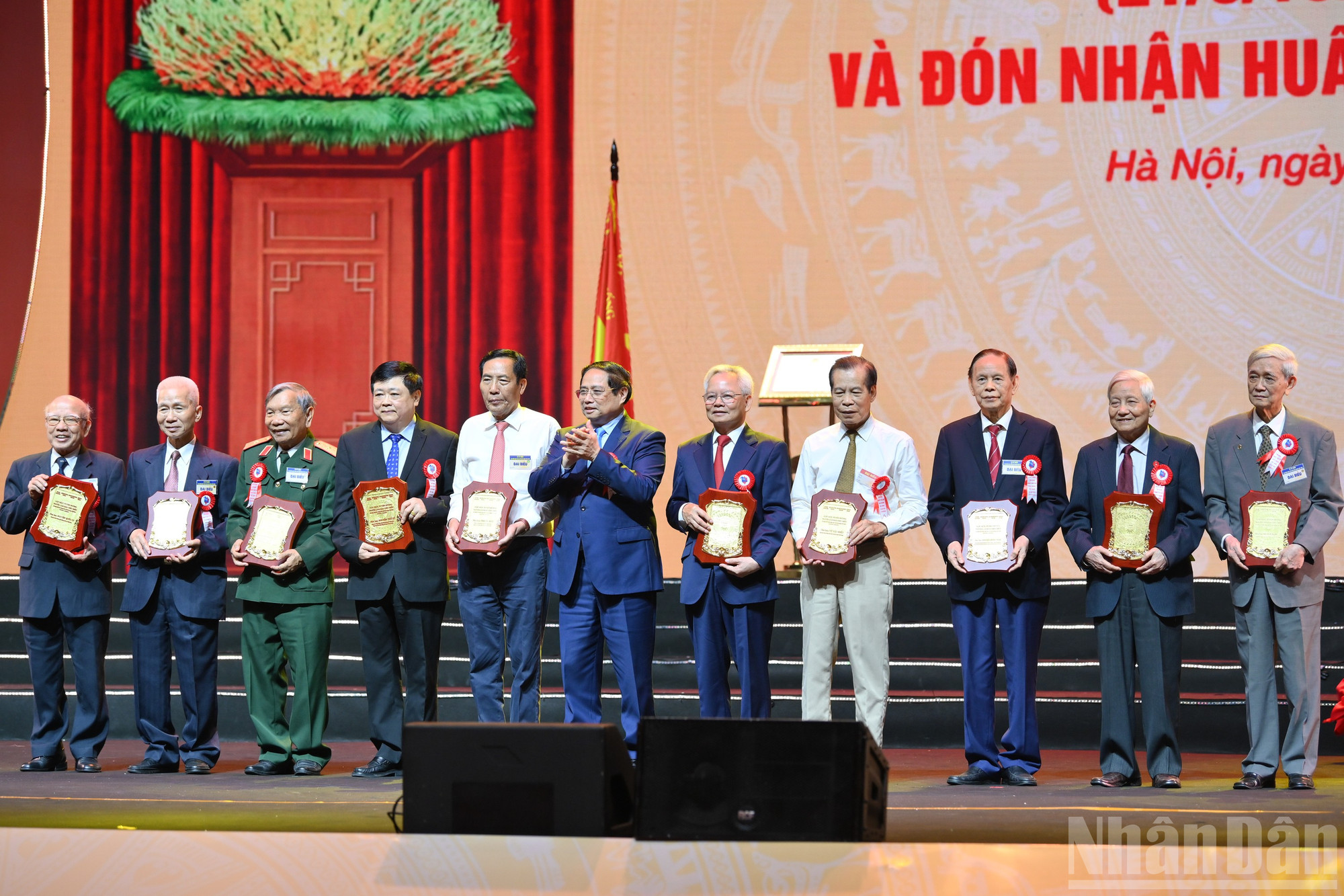 ndo_br_be-mac-hoi-bao-0188.jpg
