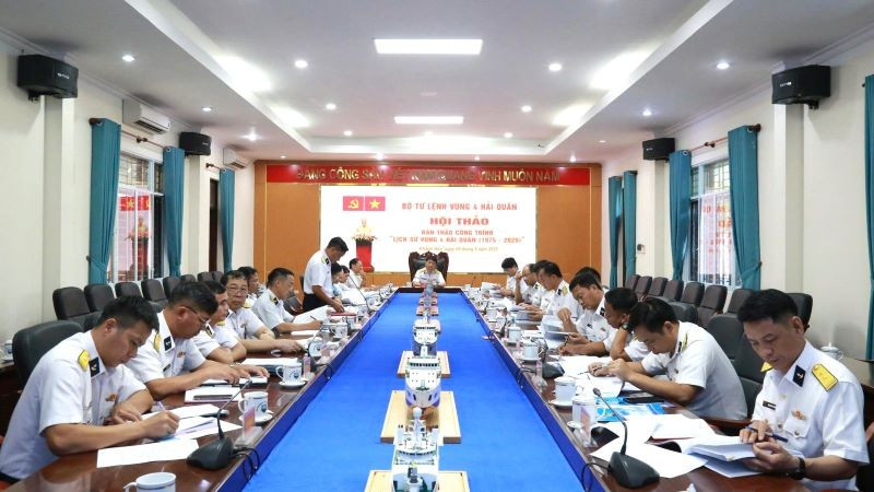 Toàn cảnh hội thảo. z6876048268359-223c91b9920ea56ba29f8a40389cc323.jpg