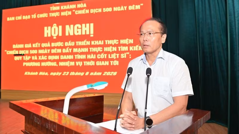 Phó Bí thư Tỉnh ủy Nguyễn Khắc Hà (Phó Trưởng ban Chỉ đạo tỉnh) phát biểu tại hội nghị.