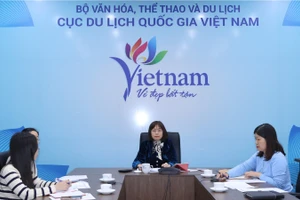 Phó Cục trưởng Du lịch Quốc gia Việt Nam Nguyễn Thị Hoa Mai chủ trì cuộc họp trực tuyến về công tác tổ chức ITE HCMC 2026. (Ảnh: TITC)