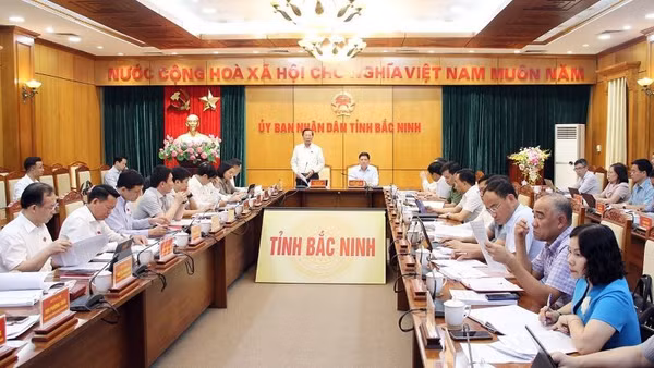 Đoàn công tác của Ủy ban Kinh tế và Tài chính của Quốc hội làm việc tại Bắc Ninh.