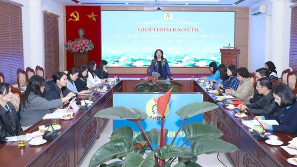 Toàn cảnh hội nghị.