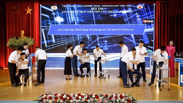 Hội thi An toàn vệ sinh viên giỏi lần thứ 13, năm 2025 của Tập đoàn Công nghiệp Than- Khoáng sản Việt Nam (TKV). (Ảnh nhandan.vn)