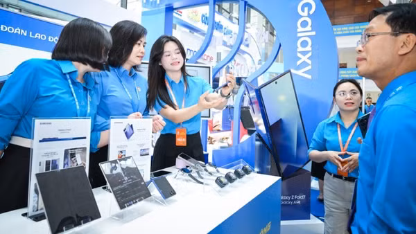 24 đơn vị có sản phẩm được tôn vinh tại Không gian trưng bày.