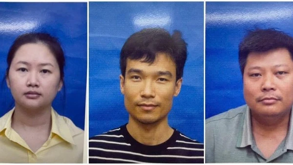 Các đối tượng từ trái qua: Thảo, Chiến, Nhân.