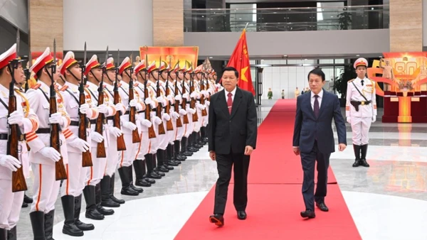 Đại tướng Lương Tam Quang đón Bộ trưởng Công an Lào Vanthong Kongmany thăm, làm việc tại Bộ Công an Việt Nam.