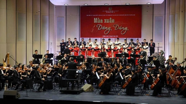 Chương trình dàn dựng công phu.