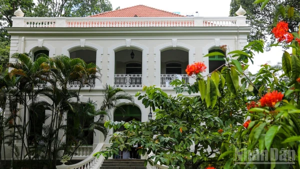 Dinh thự cổ 150 năm tuổi giữa lòng Thành phố Hồ Chí Minh, sự tiếp nối hành trình ngoại giao Pháp-Việt 