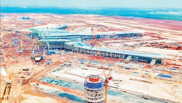 Sân bay quốc tế Long Thành đang khẩn trương thi công. (Ảnh THIÊN VƯƠNG)