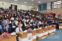 Quang cảnh buổi lễ.