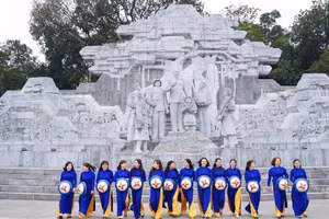 Phụ nữ EVNNPC – Năng động để tiên phong, sáng tạo để bứt phá, trách nhiệm để thắp sáng niềm tin. 