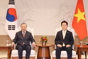 Tổng Bí thư Tô Lâm hội đàm với Tổng thống Hàn Quốc Lee Jae Myung trong chuyến thăm cấp Nhà nước tới Hàn Quốc, tháng 8/2025. (Ảnh: TTXVN)