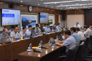 Công ty TNHH MTV Vận hành hệ thống điện và thị trường điện Quốc gia (NSMO) chủ trì mới đây các đơn vị ngành điện đã thống nhất giải pháp bảo đảm cung cấp điện trong cao điểm hè. 