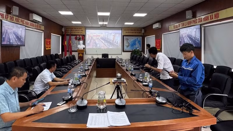 VNPT địa bàn Hưng Yên triển khai cầu truyền hình phục vụ công tác chỉ đạo, điều hành phòng chống bão lũ của địa phương.