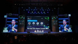 Các chuyên gia thảo luận tại GM Vietnam 2025 - Tuần lễ công nghệ Blockchain lớn nhất Đông Nam Á.