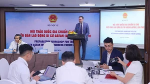 Toàn cảnh Hội thảo quốc gia chuẩn bị cho Diễn đàn Lao động di cư ASEAN lần thứ 18. 